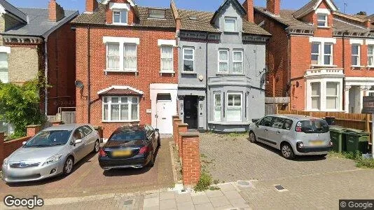 Apartments for rent in London SW16 - Photo from Google Street View