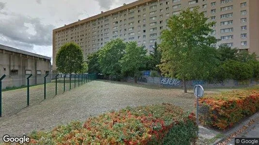 Apartments for rent in Nanterre - Photo from Google Street View