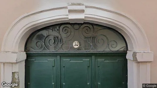 Apartments for rent in Vienna Döbling - Photo from Google Street View