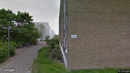 Apartments for rent in Husie - Photo from Google Street View