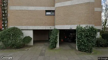 Apartments for rent in Hamburg Wandsbek - Photo from Google Street View