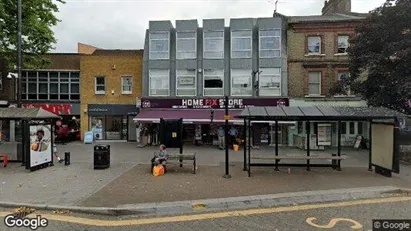 Apartments for rent in Brentwood - Essex - Photo from Google Street View