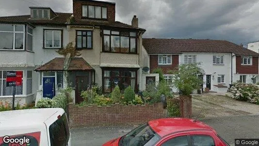 Apartments for rent in New Malden - Surrey - Photo from Google Street View