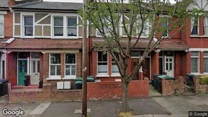 Apartments for rent in London N15 - Photo from Google Street View