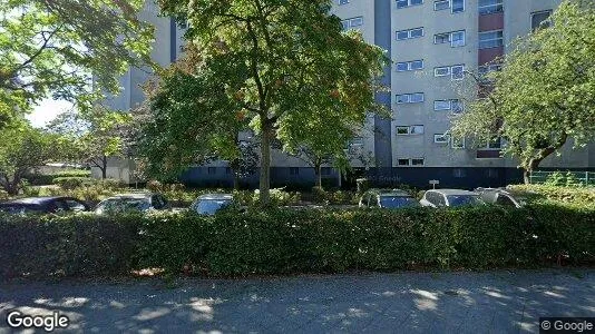 Apartments for rent in Berlin Spandau - Photo from Google Street View