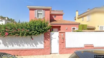 Apartments for rent in Palomares del Río - Photo from Google Street View