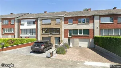 Apartments for rent in Moeskroen - Photo from Google Street View