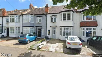 Apartments for rent in Southend-on-Sea - Essex - Photo from Google Street View