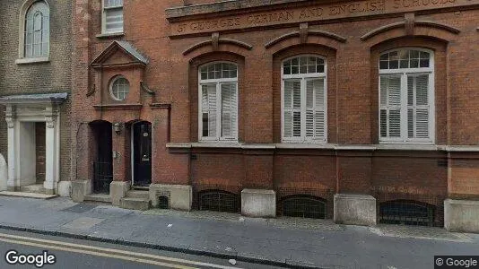 Apartments for rent in London E1 - Photo from Google Street View