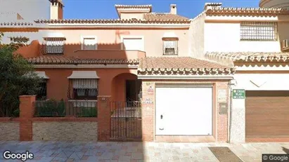 Apartments for rent in Fuengirola - Photo from Google Street View