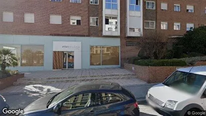 Apartments for rent in El Encinar de los Reyes - Photo from Google Street View