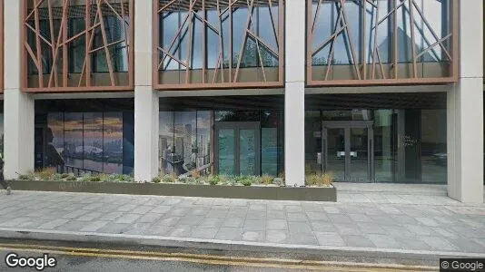 Apartments for rent in London E14 - Photo from Google Street View