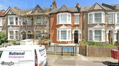 Apartments for rent in London SE6 - Photo from Google Street View