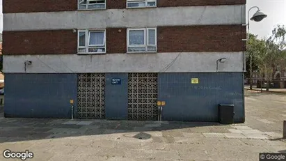 Apartments for rent in London SW19 - Photo from Google Street View