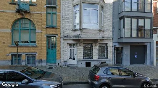 Apartments for rent in Brussels Elsene - Photo from Google Street View