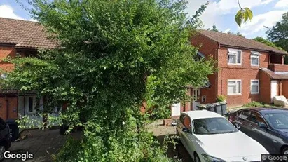 Apartments for rent in Luton - Bedfordshire - Photo from Google Street View