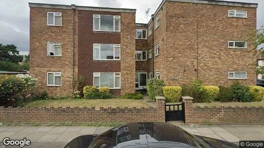 Apartments for rent in New Malden - Surrey - Photo from Google Street View