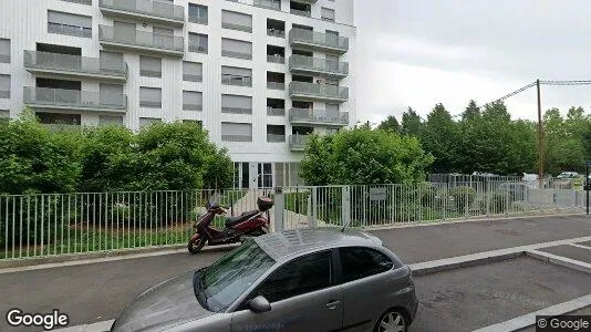 Apartments for rent in Évry - Photo from Google Street View