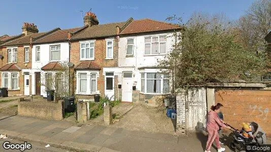 Apartments for rent in Ilford - Essex - Photo from Google Street View