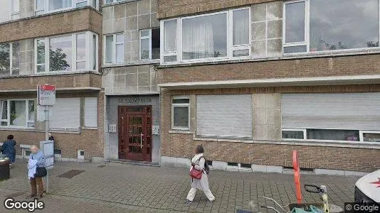 Apartments for rent in Brussels Schaarbeek - Photo from Google Street View