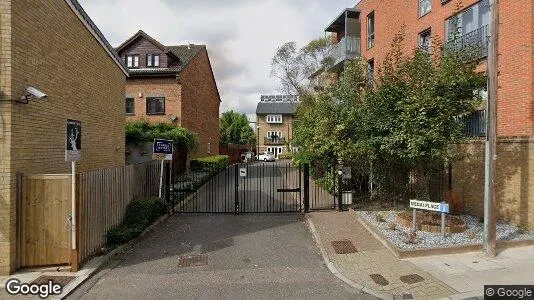 Apartments for rent in London E3 - Photo from Google Street View