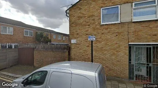 Rooms for rent in London E13 - Photo from Google Street View