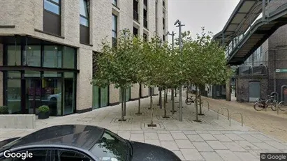 Apartments for rent in London E14 - Photo from Google Street View