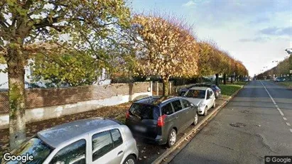 Apartments for rent in Palaiseau - Photo from Google Street View