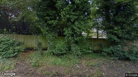 Apartments for rent in Sutton - Surrey - Photo from Google Street View