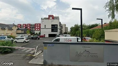 Apartments for rent in Pau - Photo from Google Street View