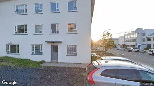 Apartments for rent in Reykjavík Hlíðar - Photo from Google Street View