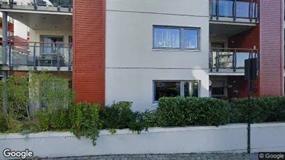 Apartments for rent in Bergen Bergenhus - Photo from Google Street View Apartments for rent in Bergen Bergenhus - Photo from Google Street View