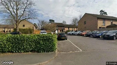 Apartments for rent in Woking - Surrey - Photo from Google Street View Apartments for rent in Woking - Surrey - Photo from Google Street View