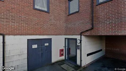 Apartments for rent in East Grinstead - West Sussex - Photo from Google Street View Apartments for rent in East Grinstead - West Sussex - Photo from Google Street View