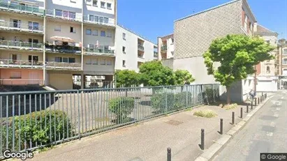 Apartments for rent in Saint-Germain-en-Laye - Photo from Google Street View