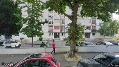 Apartments for rent in Antony - Photo from Google Street View