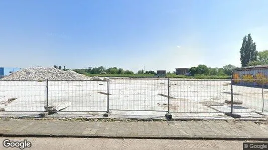 Apartments for rent in Amsterdam Zeeburg - Photo from Google Street View