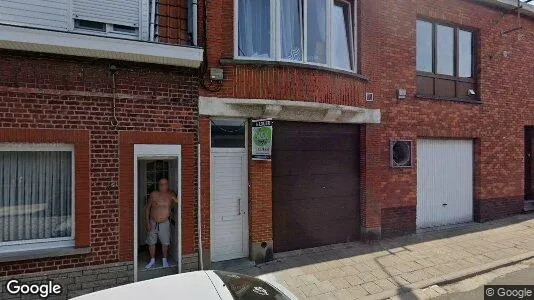 Apartments for rent in Moeskroen - Photo from Google Street View