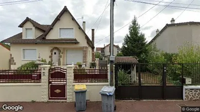 Apartments for rent in L'Haÿ-les-Roses - Photo from Google Street View