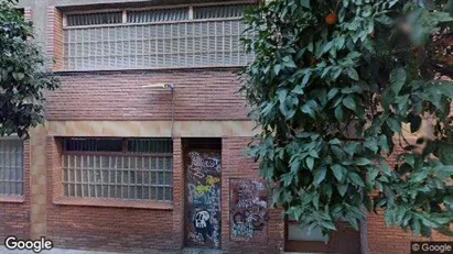 Apartments for rent in Barcelona Gràcia - Photo from Google Street View