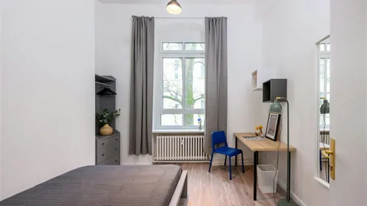 Rooms in Berlin Charlottenburg-Wilmersdorf - photo 1