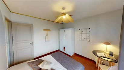 Room for rent in Nanterre, Île-de-France