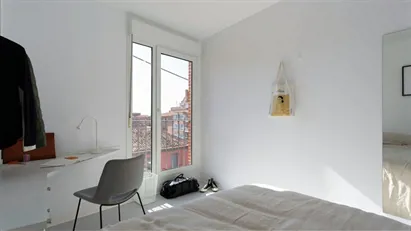 Room for rent in Madrid Fuencarral-El Pardo, Madrid