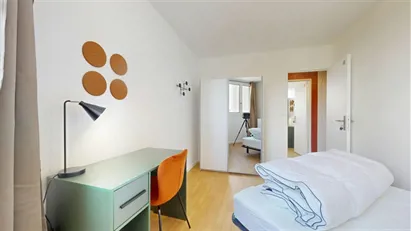 Room for rent in Créteil, Île-de-France