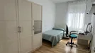 Room for rent, Zaragoza, Aragón, Calle Nuestra Señora de Bonaria, Spain