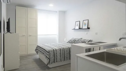 Apartments in Madrid Carabanchel - photo 1