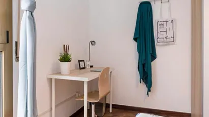 Room for rent in Bologna, Emilia-Romagna Room for rent in Bologna, Emilia-Romagna