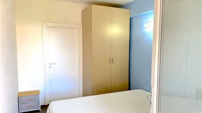 Room for rent in Roma Municipio VI – Roma Delle Torri, Rome