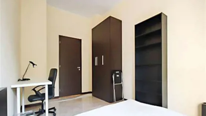 Room for rent in Milano Zona 9 - Porta Garibaldi, Niguarda, Milan