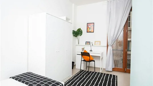 Rooms in Rimini - photo 1